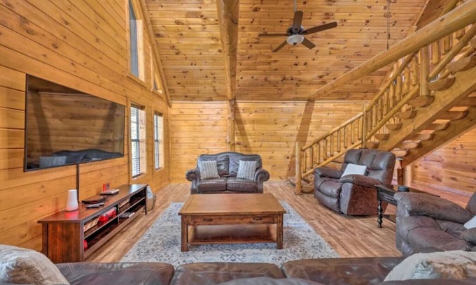 Broken Bow Cabin | Whits End Luxury Cabin