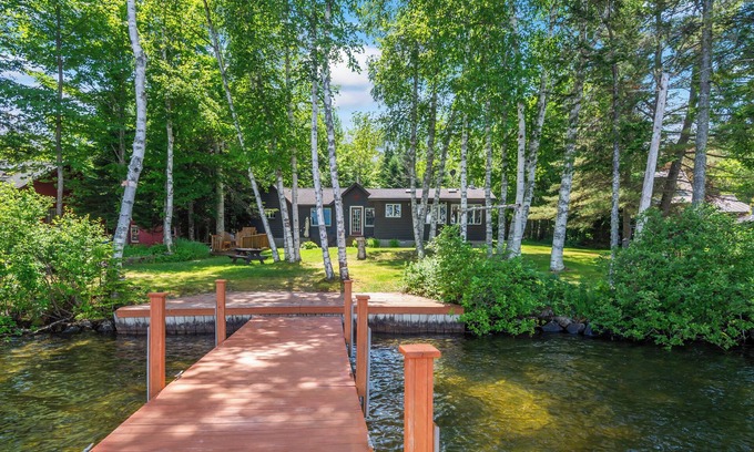 Oquossoc House | Whoville - Charming home on the western shore of Rangeley Lake
