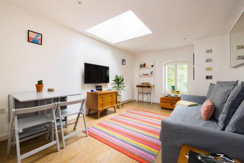 North Woolwich Apartment | Wild Roses Serviced Apartments - City Airport