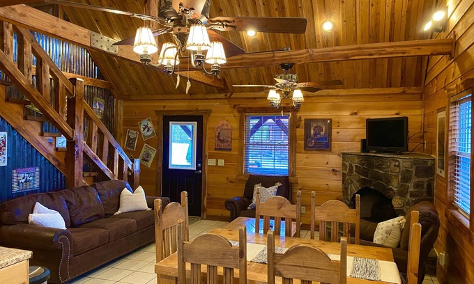 Mena Cabin | Wilderness