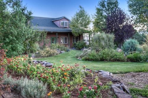 Sevier County House | Wildland Gardens Farm House w Private Hot tub