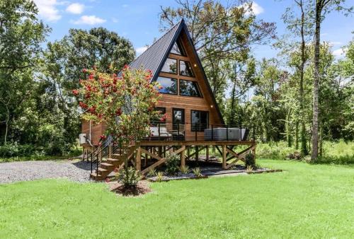 New Iberia Apartment | Willow A-Frame