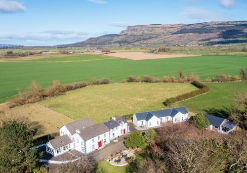Limavady House | Willow House Bed & Breakfast and Orchard Studios Self Catering
