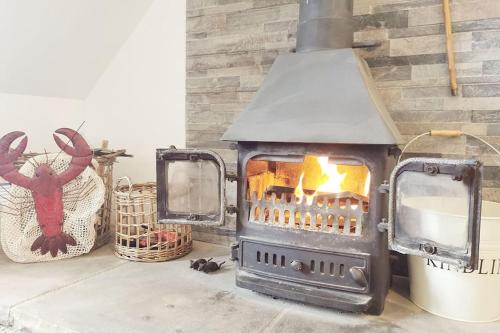 Trearddur Bay House | WILLOW SNUG - Trearddur Bay COSY apartment