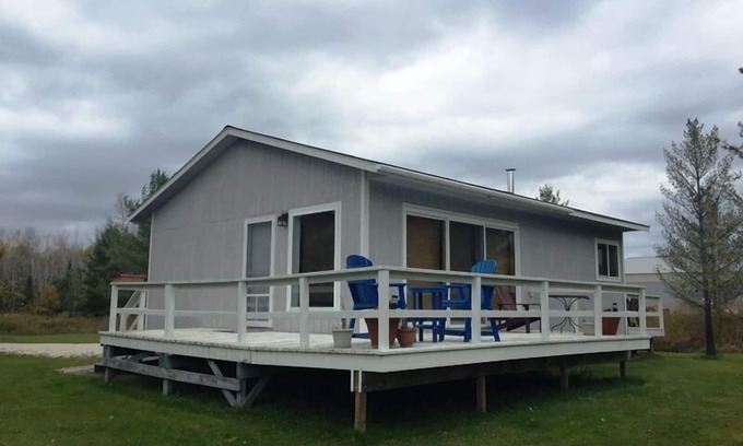 La Pointe Cabin | Willows - 2 Bed/1 Bath Cabin minutes from Downtown La Pointe!