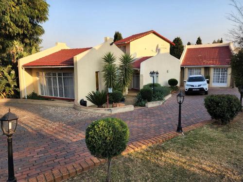 Greater Johannesburg Metropolitan Area House | Winchester Lodge