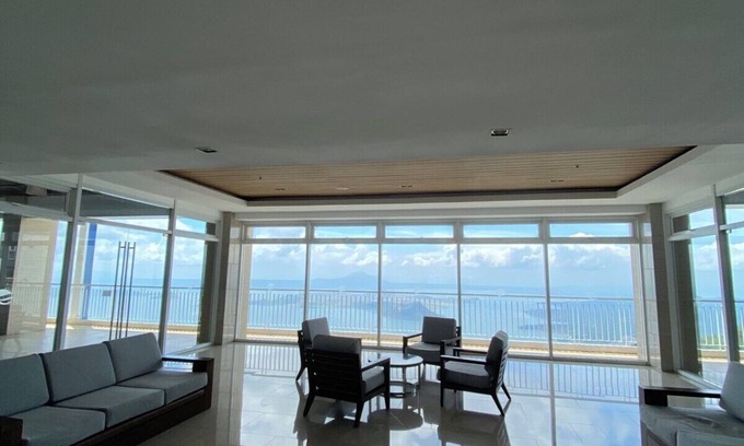 Tagaytay Apartment | Wind Tower 1 Unit 2409 Penthouse
