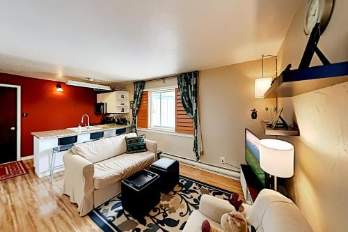 Fraser Apartment | Winter Park Meadows Lodge