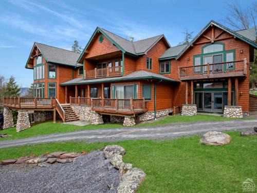 Windham House | Wintertime