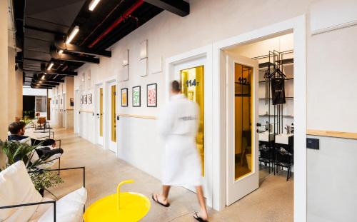 Tel Aviv Promenade Hotel | WOM Beach POD Hotel -By WOM POD Chain