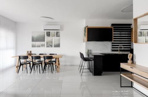 Kiryat Ata Apartment | Wonderful 4-BR APT in the center