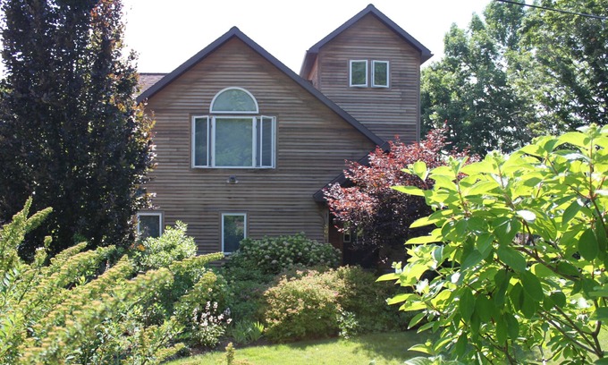 King Ferry House | Wonderful Cayuga Lake Home between Ithaca & Aurora
