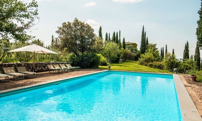 Montalcino Villa | Wonderful private villa for 16 people with WIFI, private pool, A/C, TV, patio and panoramic view