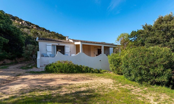 Pianotolli-Caldarello House | Wonderful private villa for 6 guests with A/C, WIFI and terrace
