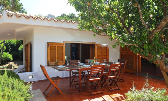 Portobello di Gallura House | Wonderful private villa for 8 guests with WIFI, TV, patio and pets allowed