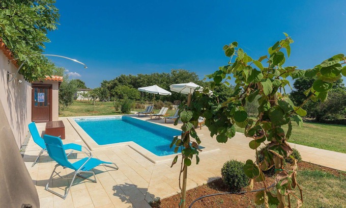 Filipana House | Wonderful private villa with A/C, WIFI, private pool, TV, terrace, pets allowed and parking