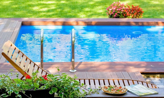 Matulji House | Wonderful private villa with hot tub, A/C, private pool, WIFI, TV, patio, pets allowed and parking