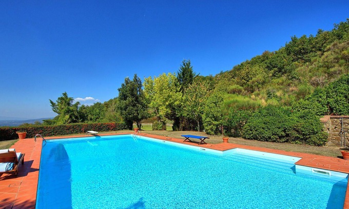 Arezzo Villa | Wonderful private villa with A/C, WIFI, private pool, TV and panoramic view, close to Arezzo