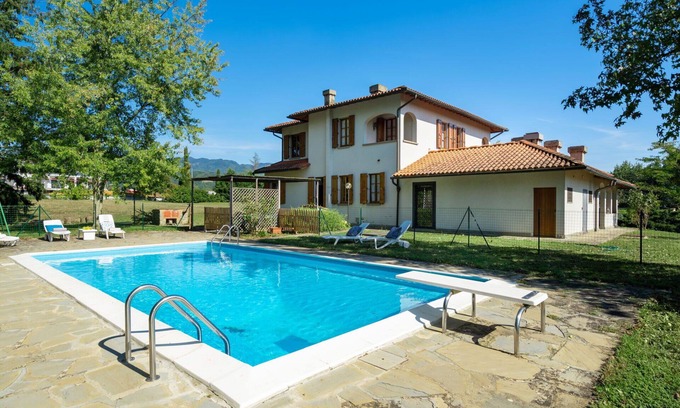 Vicchio Villa | Wonderful private villa for 8 guests with WIFI, private pool, TV, patio and panoramic view