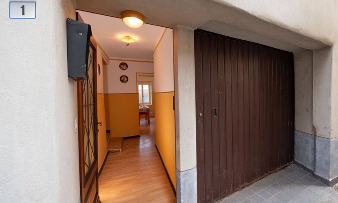 Comero House | Wonderful villa for 4 guests with WIFI, TV, balcony and pets allowed