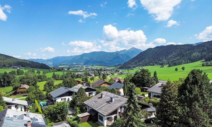 Groebming House | Wonderful villa for 6 guests with TV, terrace and pets allowed