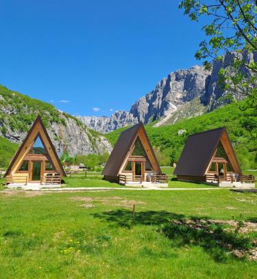 Savnik House | Wooden cottages KONAK