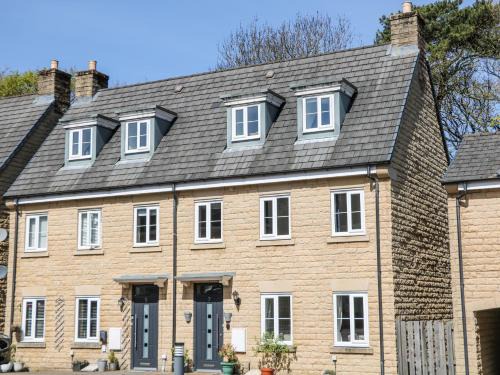 Buxton House | Woodland View