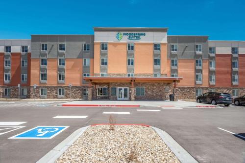 Colorado Springs Hotel | WoodSpring Suites Colorado Springs North - Air Force Academy