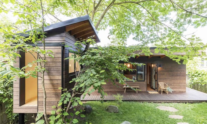 Eliot Cabin | Woodsy minimal backyard micro home Close in NE Portland with lux detailing