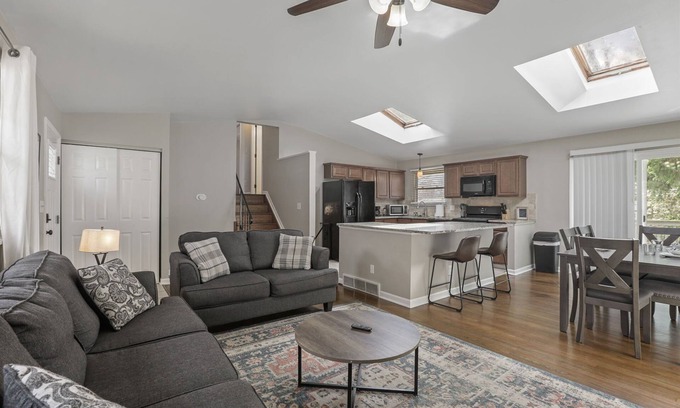 Columbus House | Woodward Park Charmer - 2 Ba 5 Bed - Fenced yard
