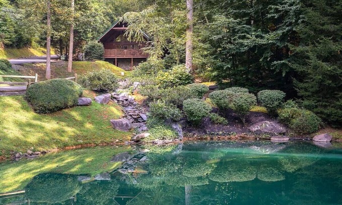 Black Bear Falls Cabin | Wow! Black Bear Falls Cabin on Lovely Pond with Mountain View - NEW LISTING!