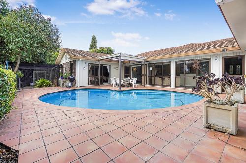 Hamilton House | Wow, spacious home with a pool