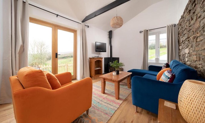 Littleham House | Wren Cottage at Robin Hill 4