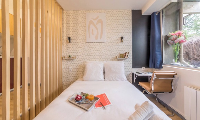 15th Arrondissement Apartment | WS Tour Eiffel - Saint-Charles