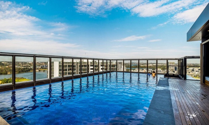 Wentworth Point Apartment | WWP · Lovely 2 Bedroom Apt with Swimming Pool