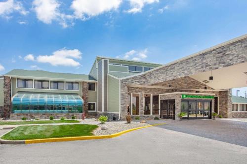 Fort Wayne Hotel | Wyndham Garden Fort Wayne