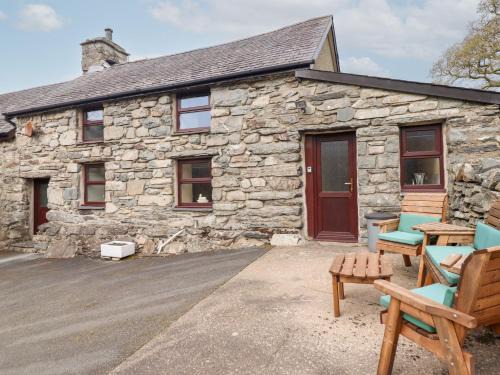 Llanbedr House | Y Bwthyn