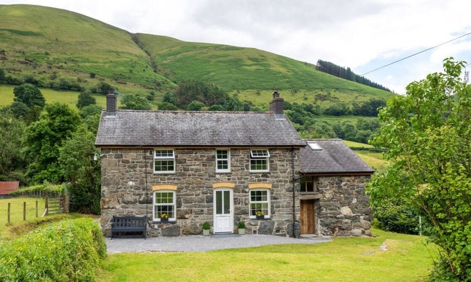 Mawddwy House | Y Felin in Dinas Mawddwy