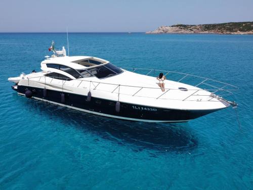 Arzachena Boat Rental | Yacht Cantieri Sarnico 60 feet