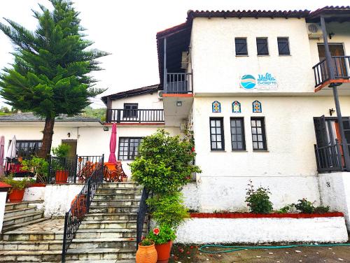Zagora-Mouresi Hotel | Yalla Chorefto - Hotel & Fun