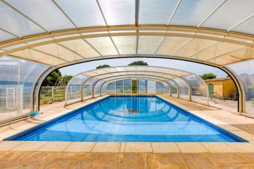Arles Villa | Yana