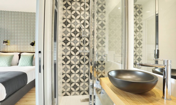 Grenelle Apartment | YAYS Paris Zola by Numa