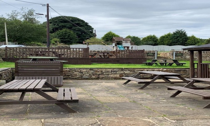 Midhopestones Bed & Breakfast | Ye Olde Mustard Pot