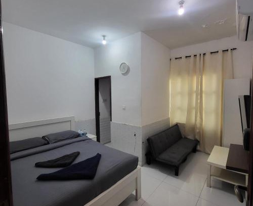 Madinat Zayed Hotel | YOLO Villa Studio Apartments