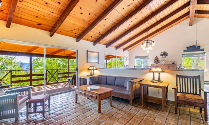 Oakhurst Villa | Yosemite 10-Acre Forest Villa with EV, Hot Tub, Game Room