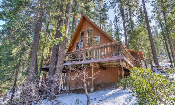 Yosemite West House | Yosemite Vista