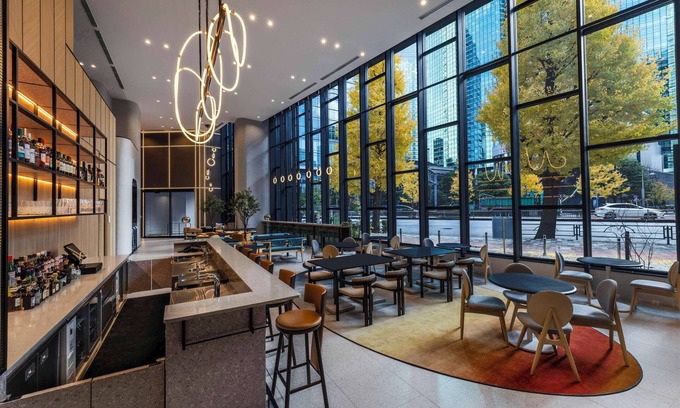 Shiodome Hotel | YOTEL Tokyo Ginza