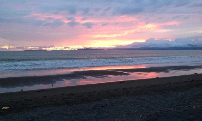Puntarenas Bed & Breakfast | Your beachfront BnB paradise
