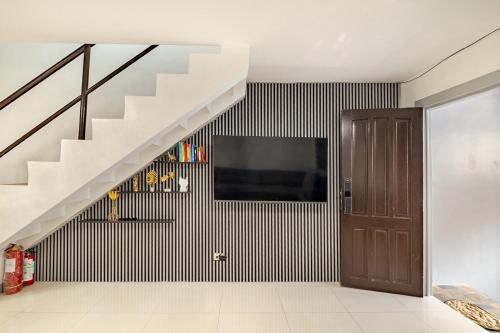 Clark Apartment | Your bequemer
