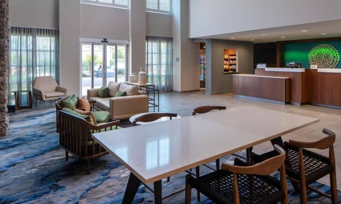 Indian Bayou House | Your Coastal Escape in a Sunny Room with Beach Vibes & Pool Access